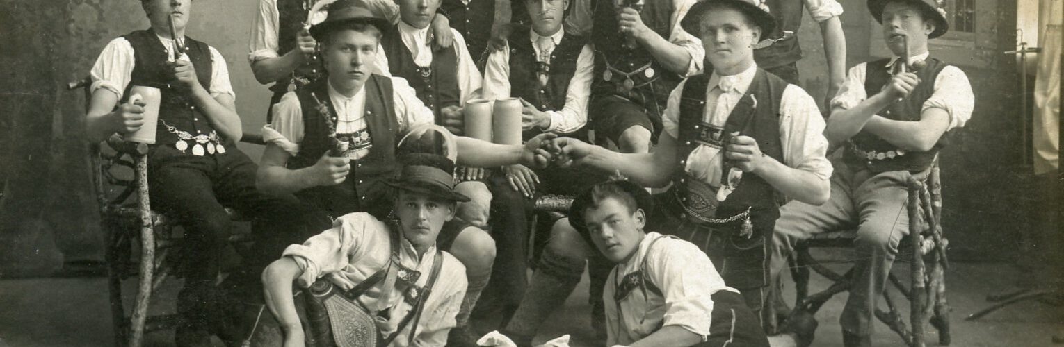 Vereinsgeschichte vom Trachtenverein Alpenrose, Inntal