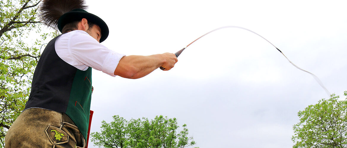 Schnoiza beim Trachtenverein Alpenrose Nußdorf am Inn